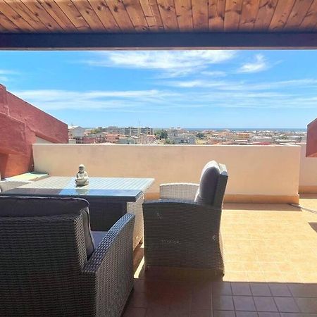 Relax Sea View Attic Apartamento Quartu SantʼElena Exterior foto